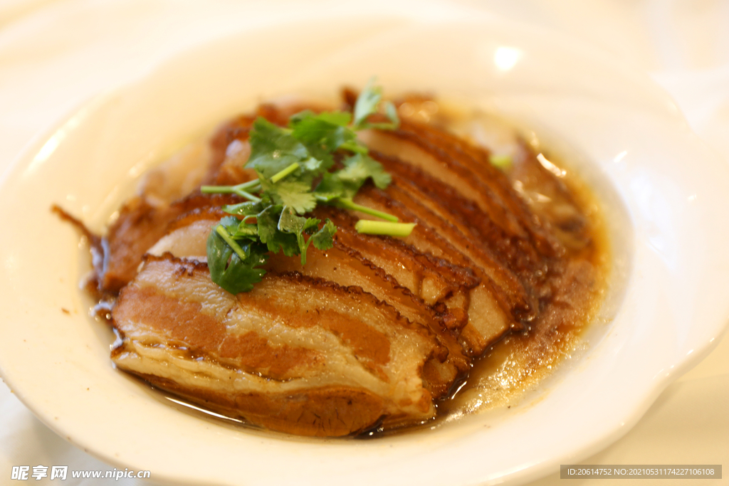 诱人的美食梅菜扣肉