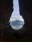 岩洞             