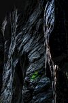 岩洞             