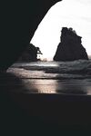 岩洞             