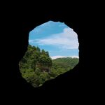 岩洞             