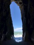 岩洞             