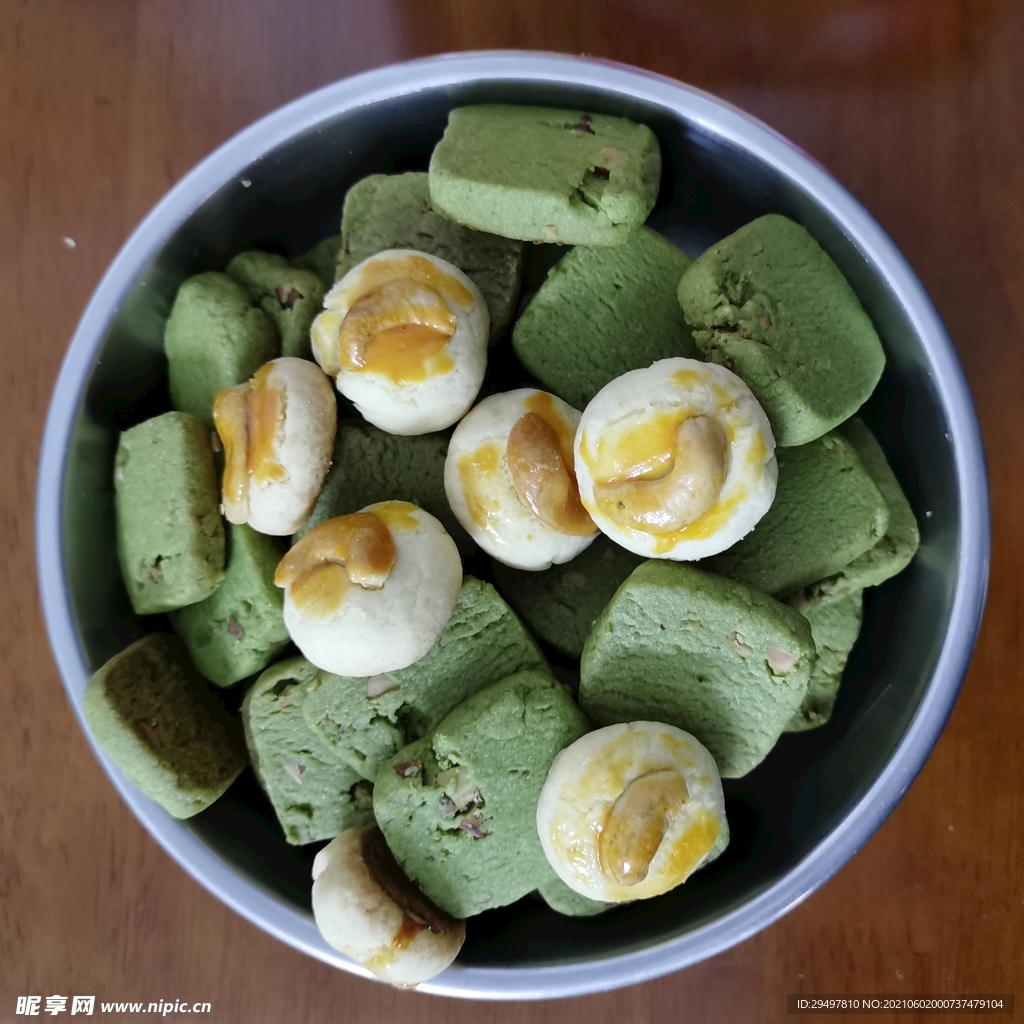 腰果酥绿茶饼