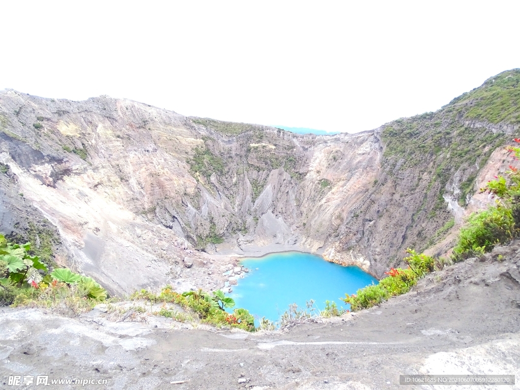 火山             