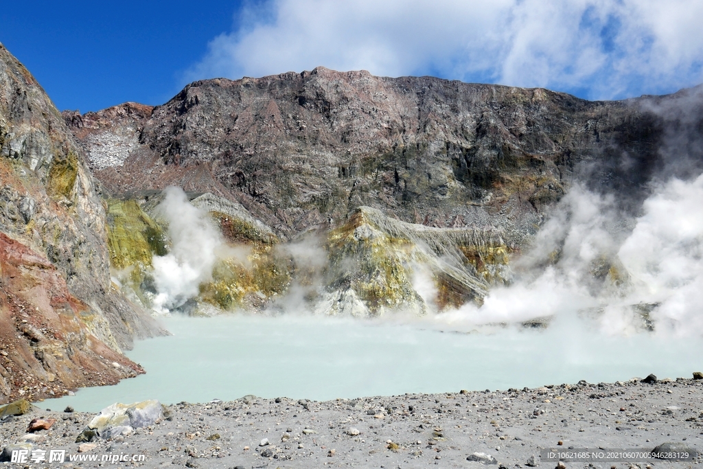 火山             