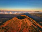 火山             