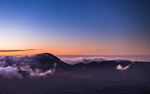 火山             