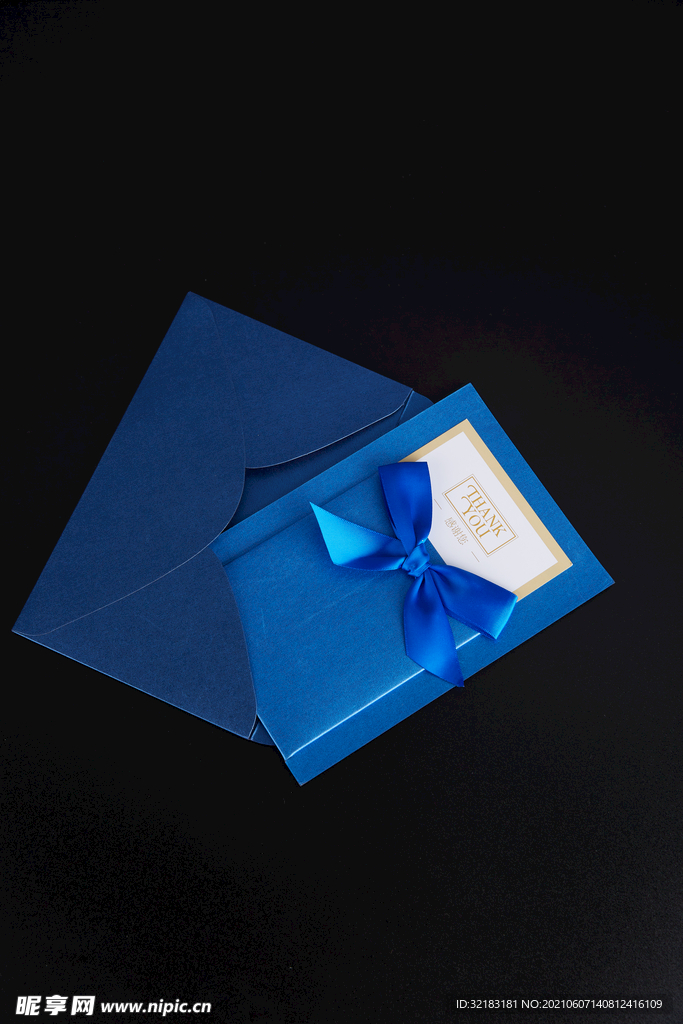 蓝色信封贺卡信件素材高清摄影图