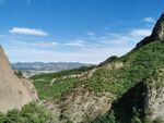 蓝天青山图