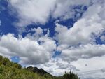 蓝天白云青山