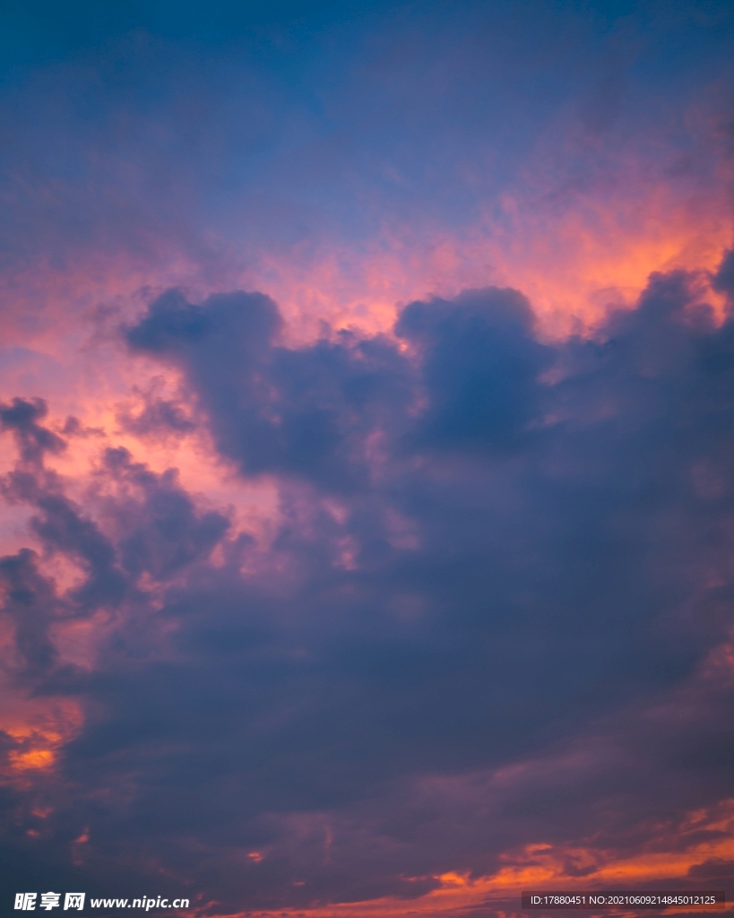 天空