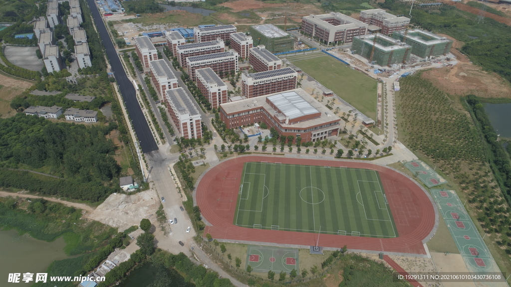 学校建筑图