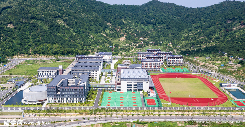 学校建筑图