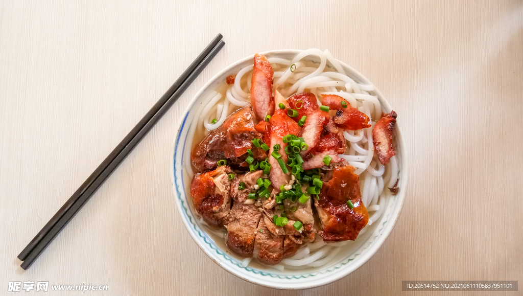 特色美食叉烧粉