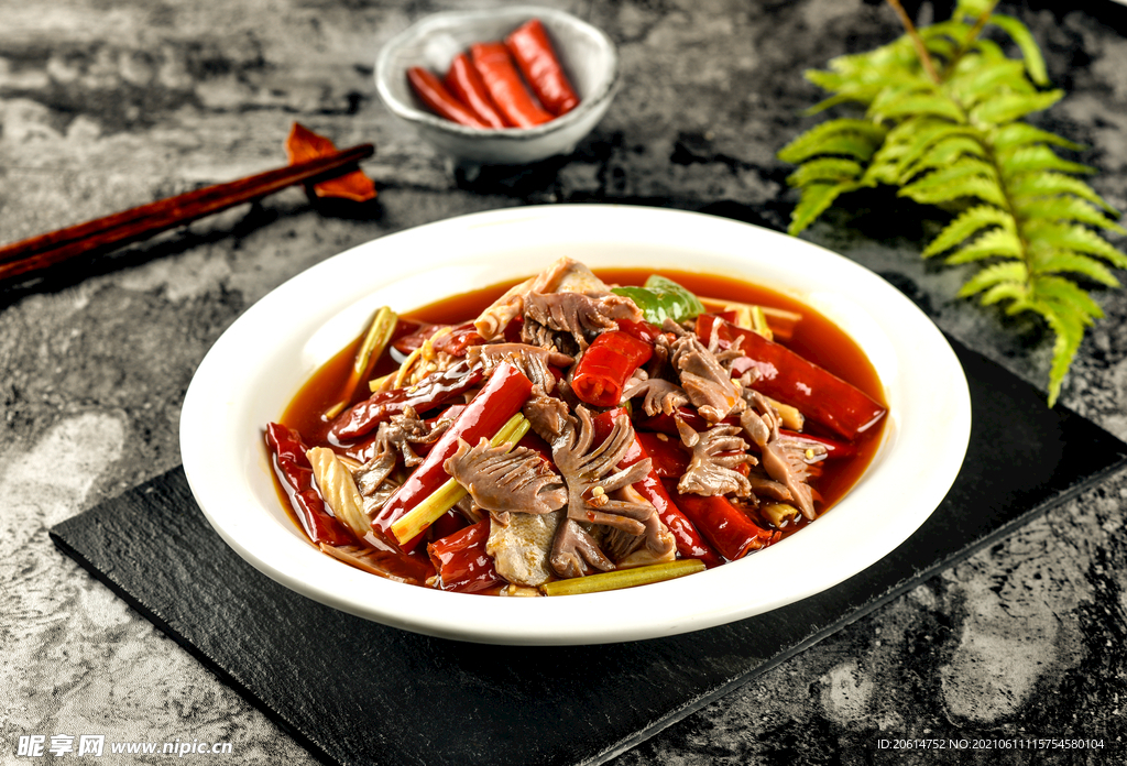 特色美食爆炒珺肝