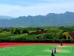 蓝天下的大山美景