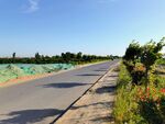 空荡荡的乡村道路风景