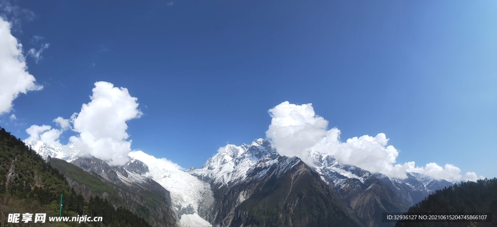 大山高山雪山