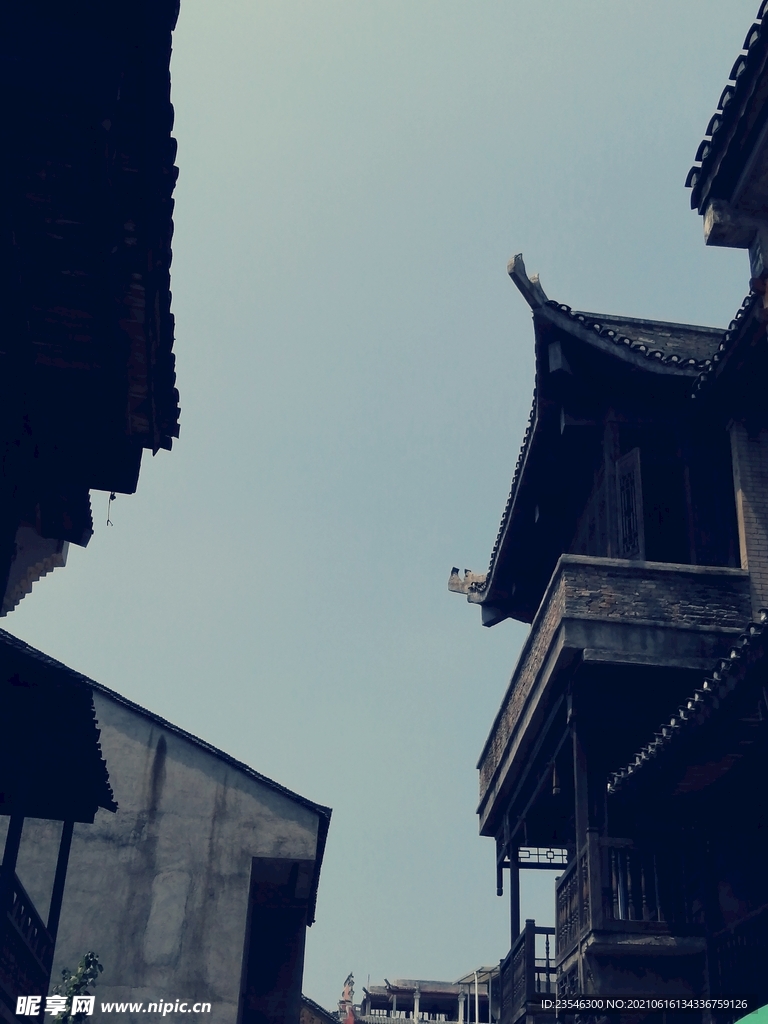 古建筑房顶