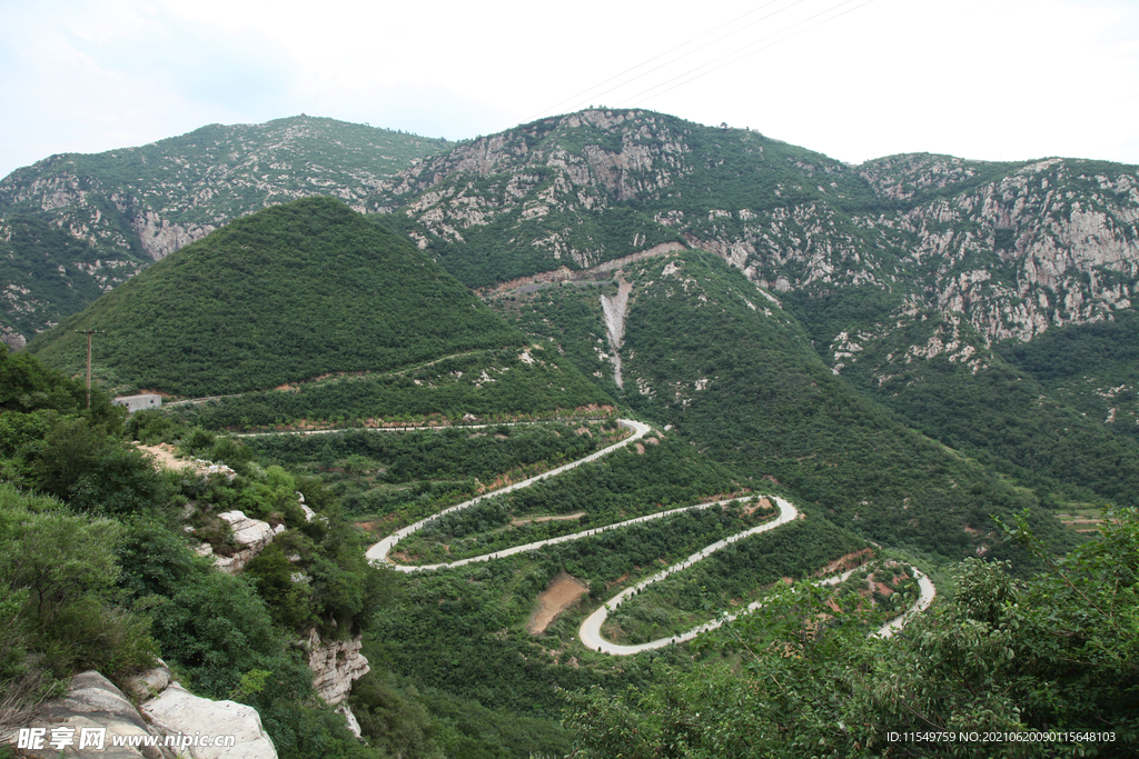 小红寨盘山公路