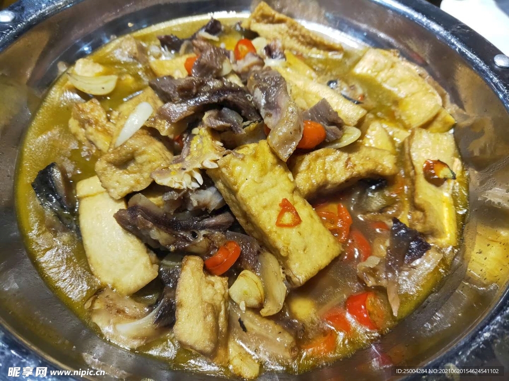 牛熟炖豆腐