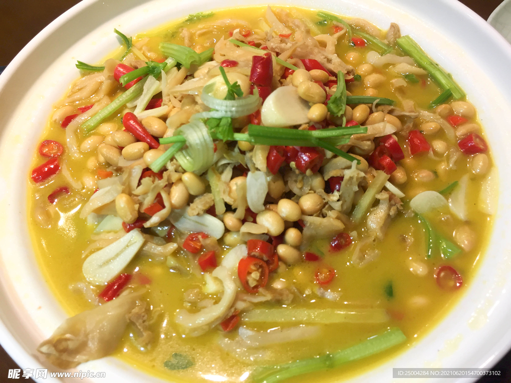 黄豆焖河蚌