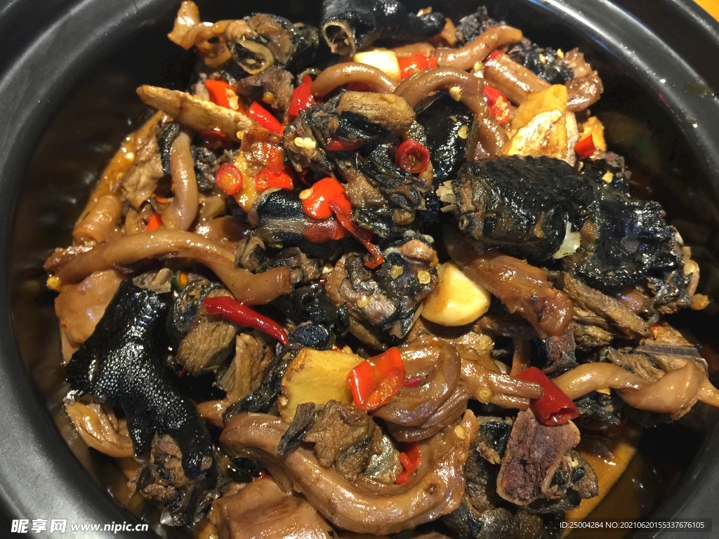 猪鞭烧乌鸡