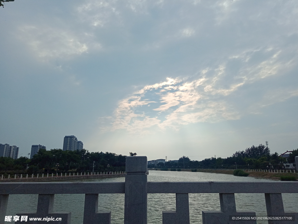 天空