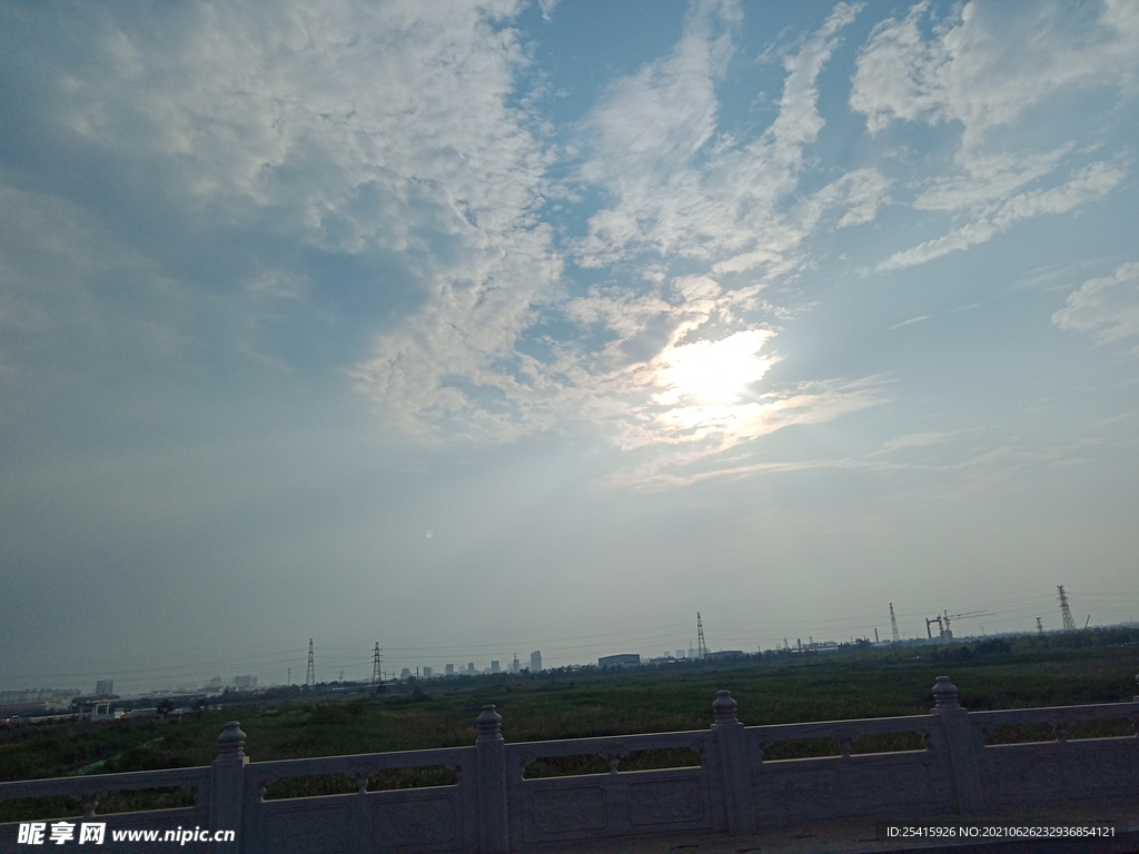 天空