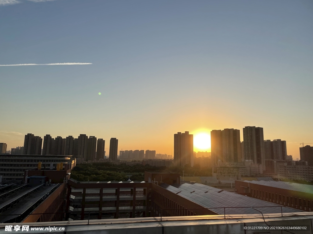 天