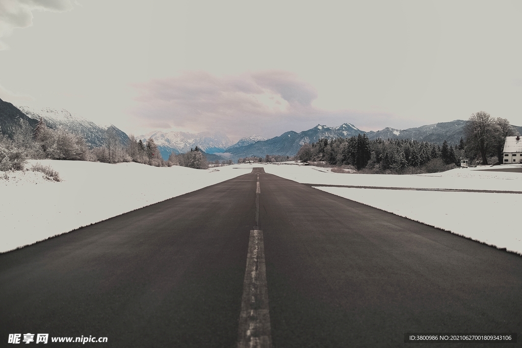 雪山公路