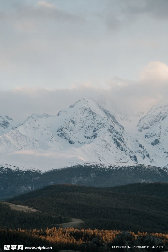 雪山 山景