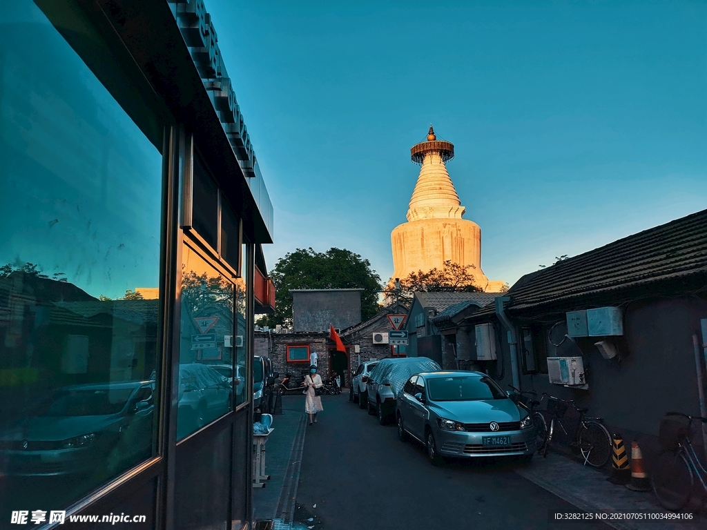 北京白塔寺妙应寺白塔