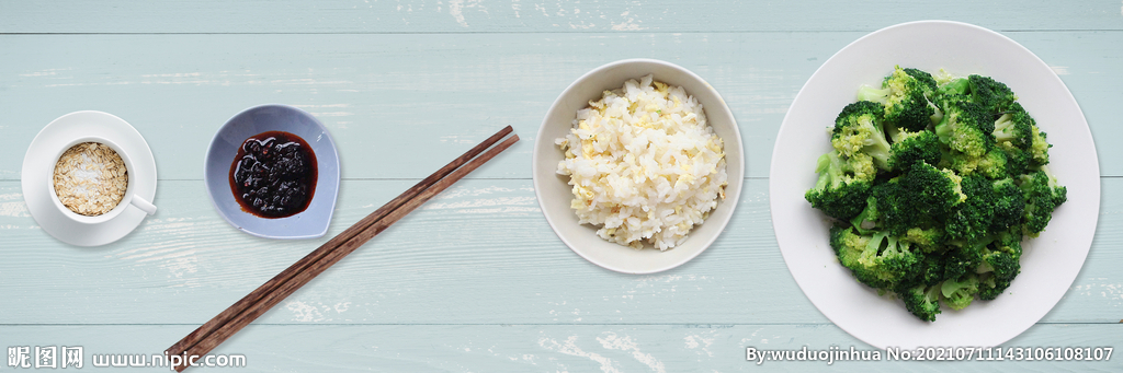 美味营养的米饭炒菜