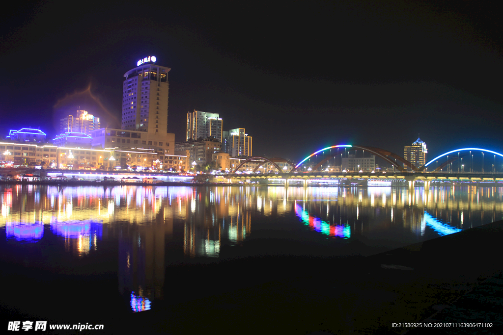 福鼎市桐山大桥夜景