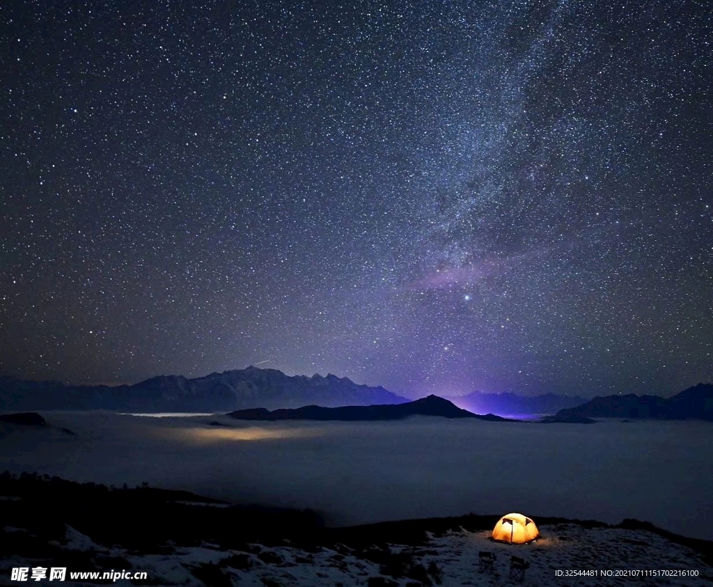 星空碎落成海