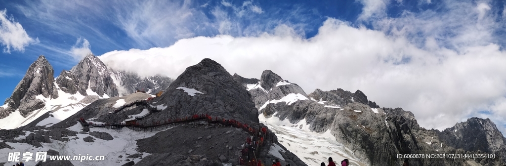 玉龙雪山