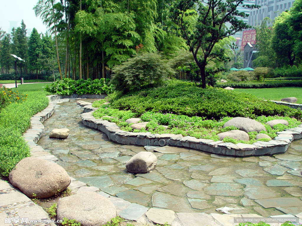 河