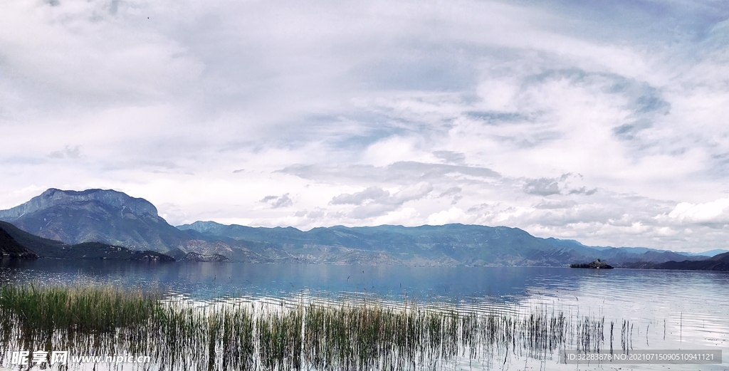 泸沽湖美景