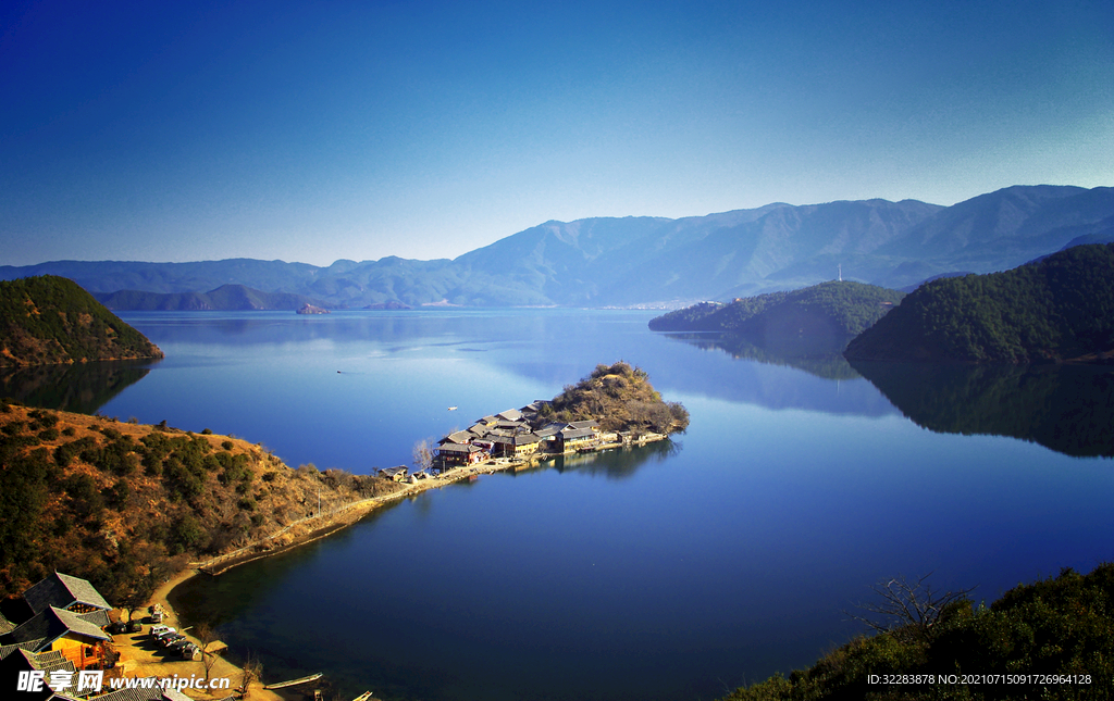 泸沽湖美景