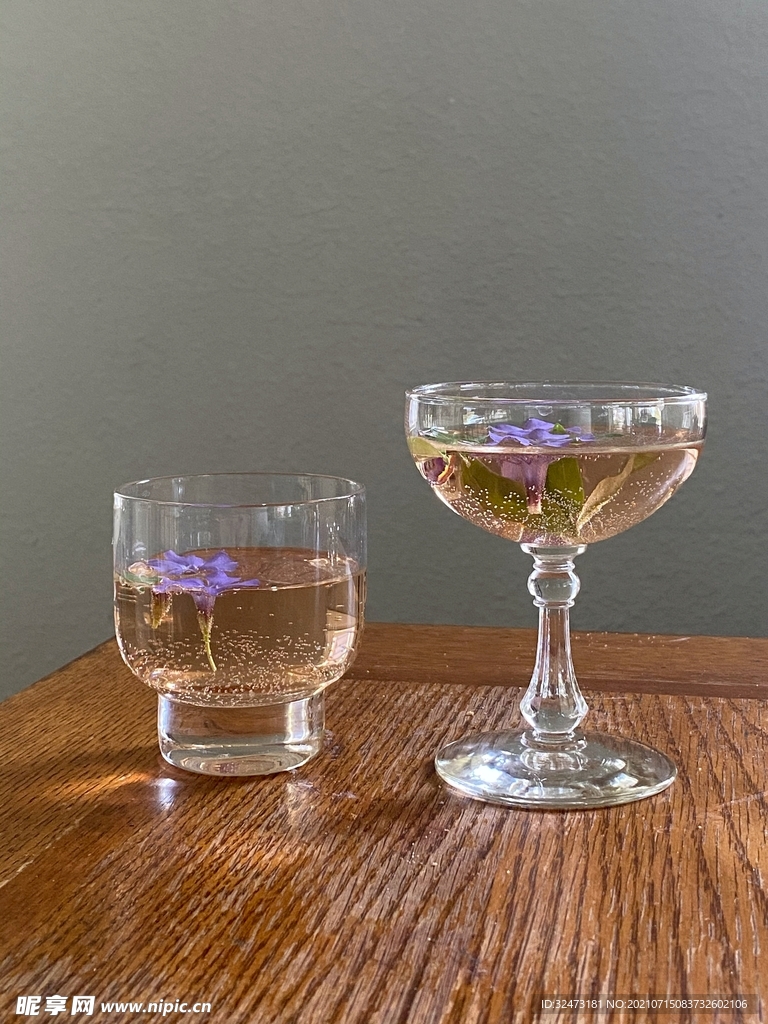 酒杯