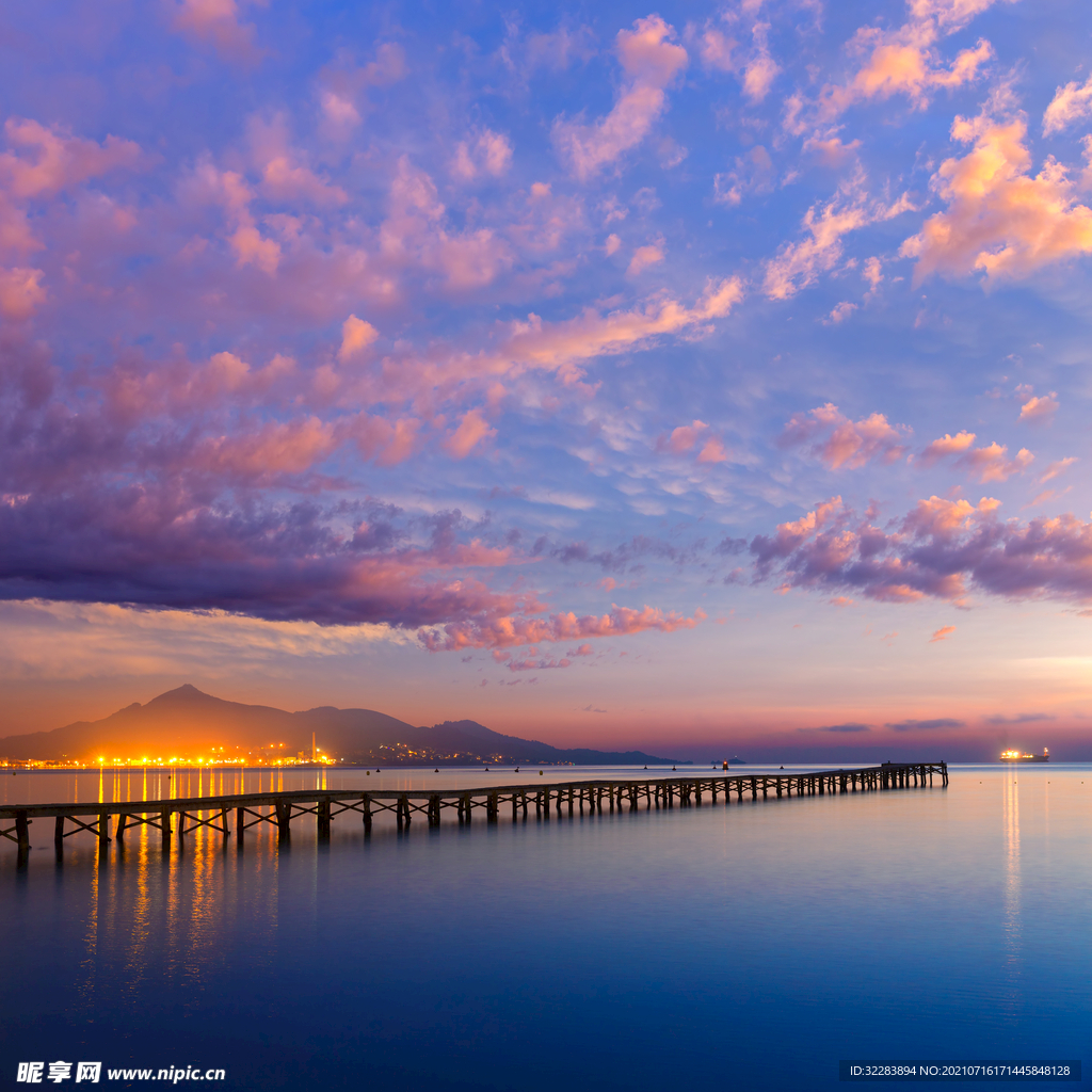 海边天空