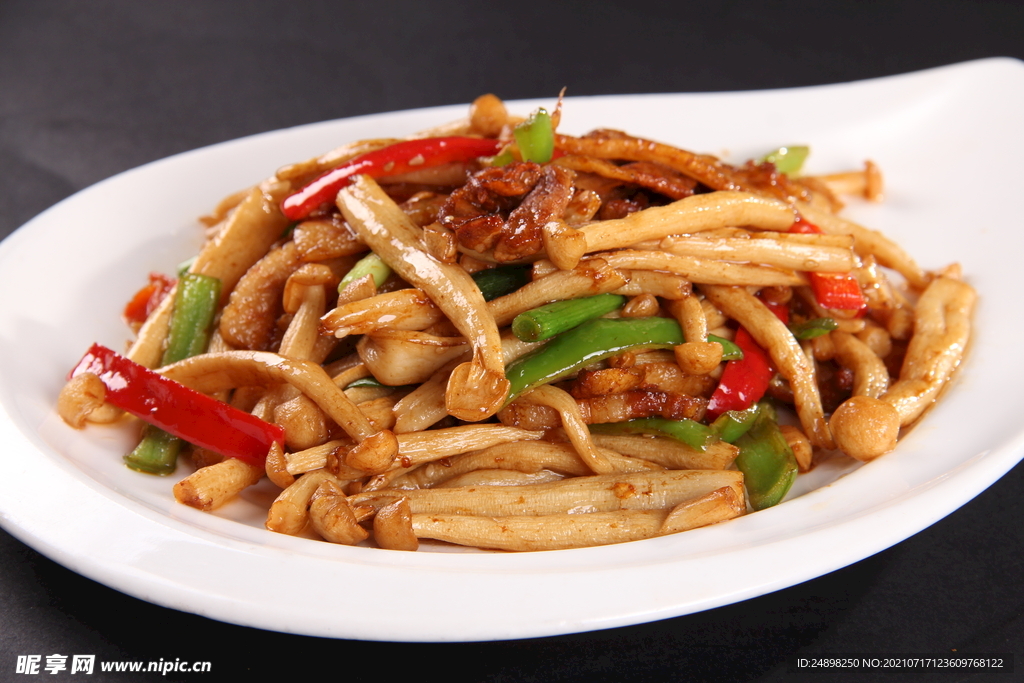海鲜菇炒五花肉