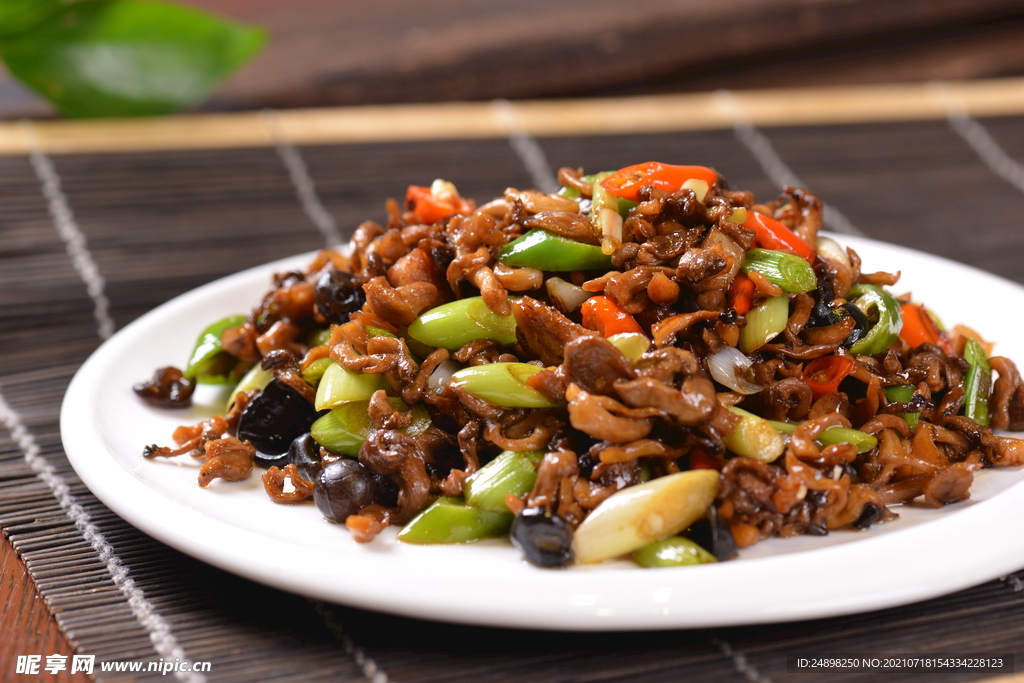 美味小菌菇