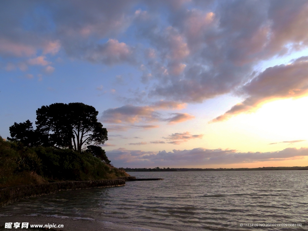 奥克兰海滨夕阳风光