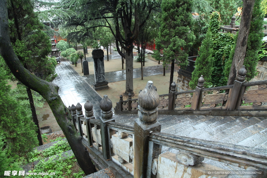 法王寺一景