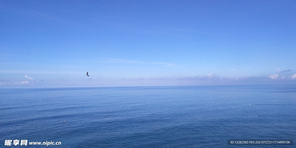 海边巴厘岛海景图