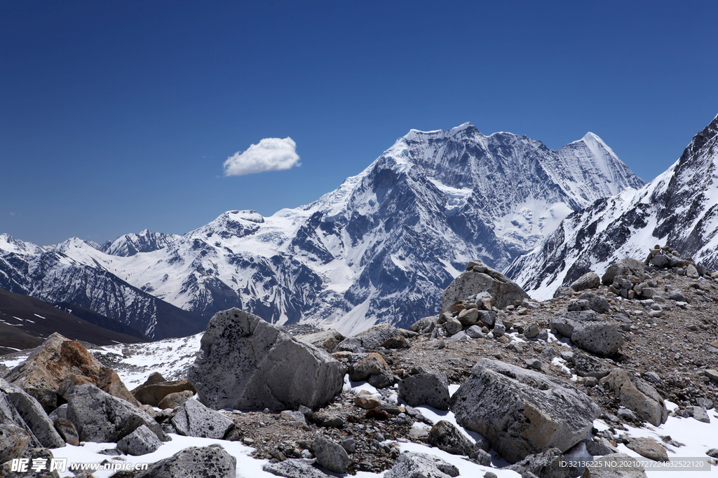 冬季雪山