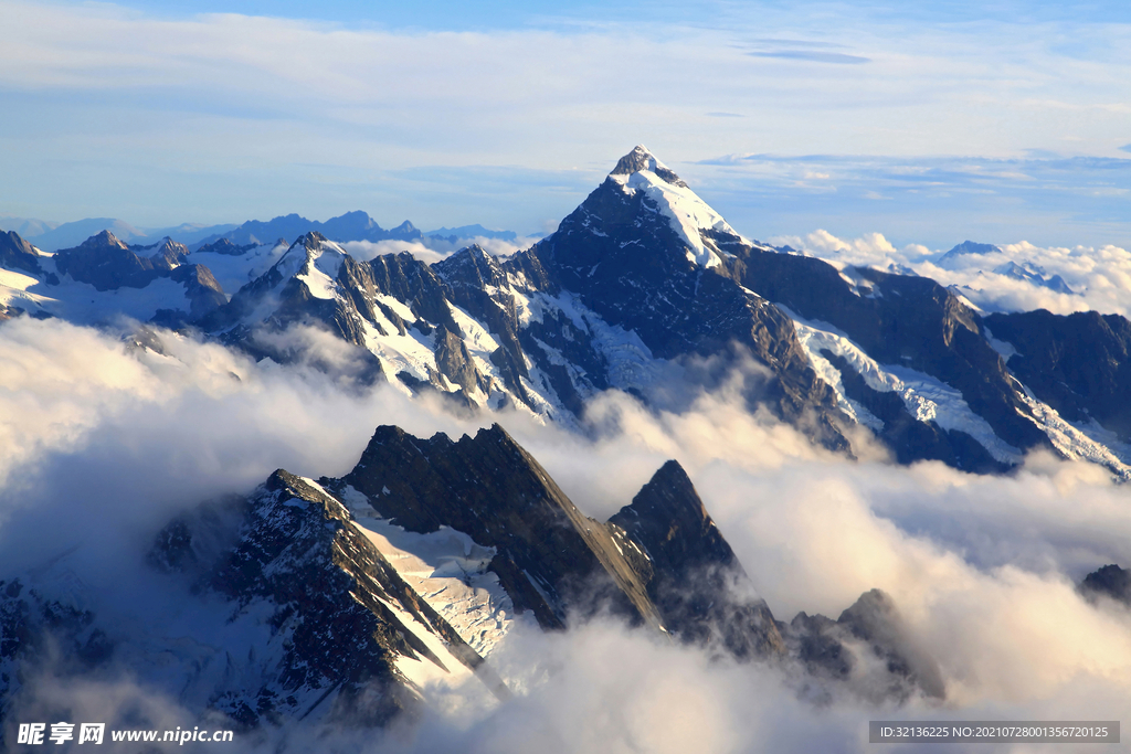 冬季雪山