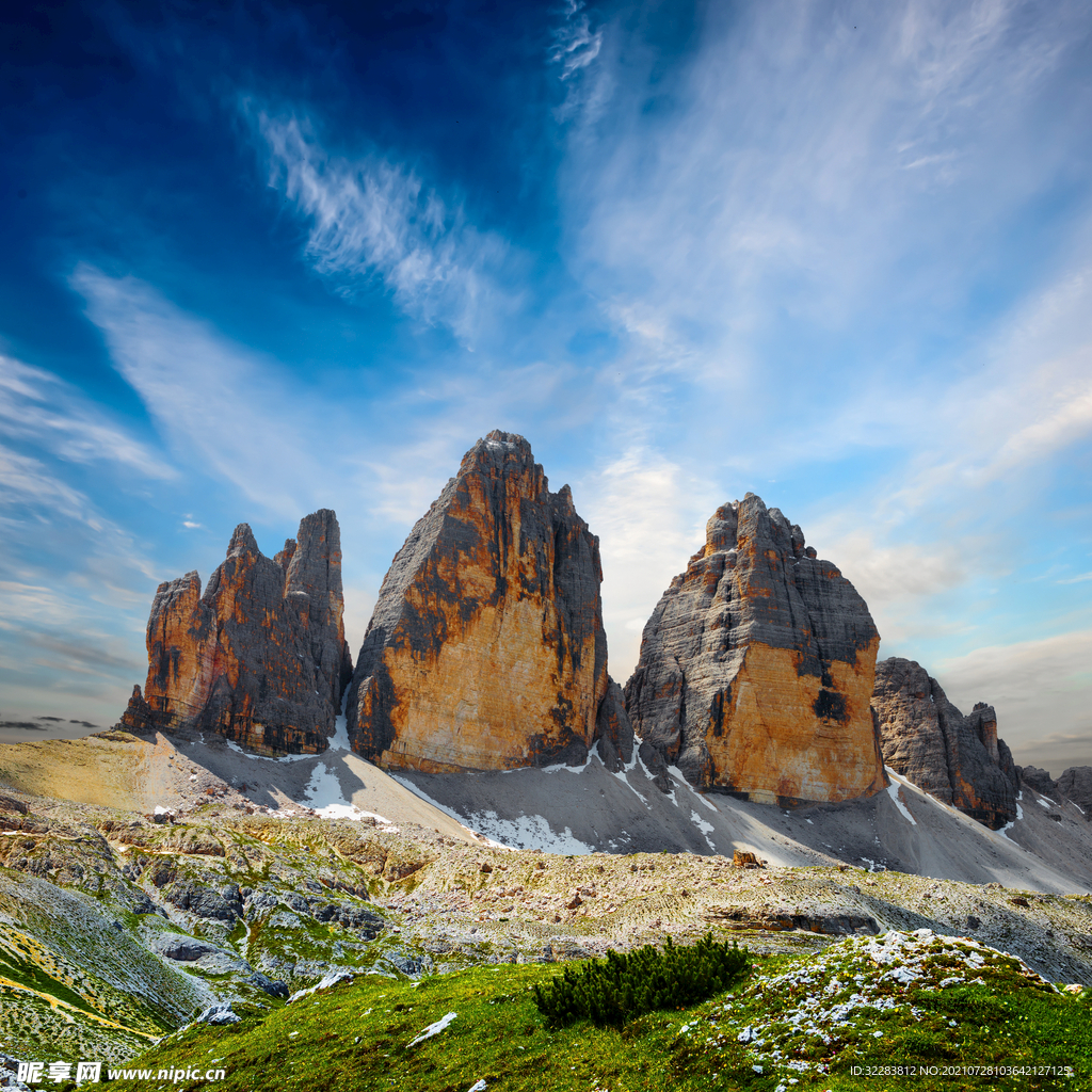 山脉山峰